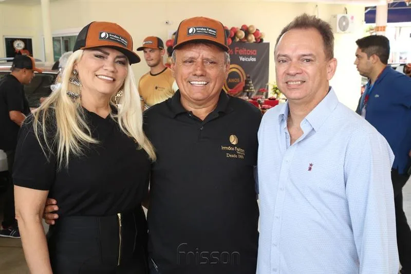 Ana e Geraldo Feitosa e Valderi Dantas