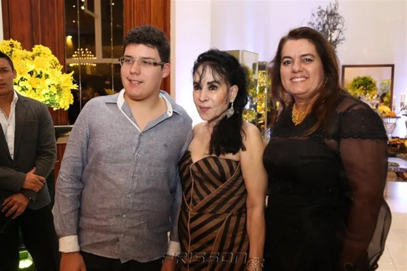 Arthur Bezerra, Sônia Pinheiro e Silvana Bezerra