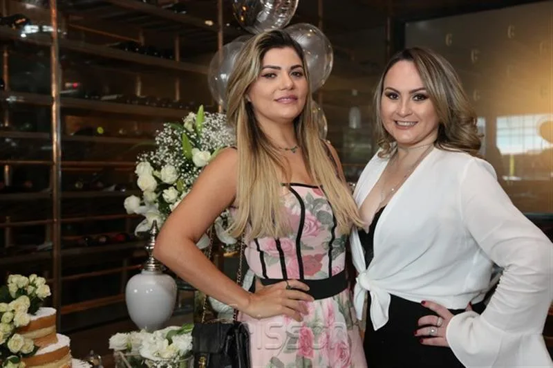 Debora Sena e Vanusia Fernandes