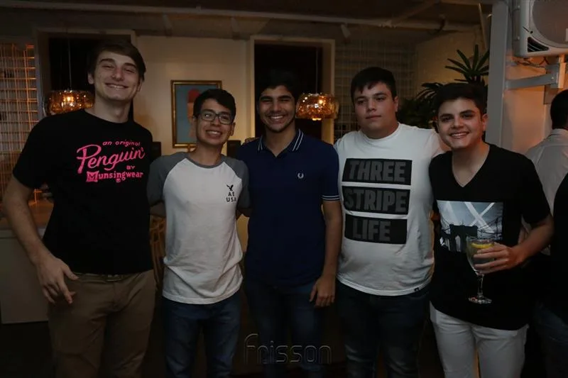 Arthur Sartori, Rodrigo Paiva, Thiago Assunção, Gabriel Pequeno e Raul Rocha