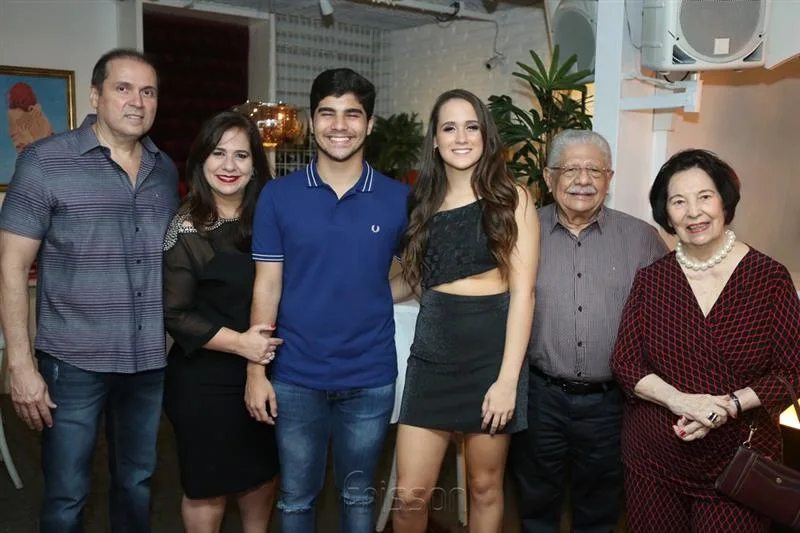 George, Martinha, Paulinha, Thiago Assunção, Paulo e Zuleide Menezes