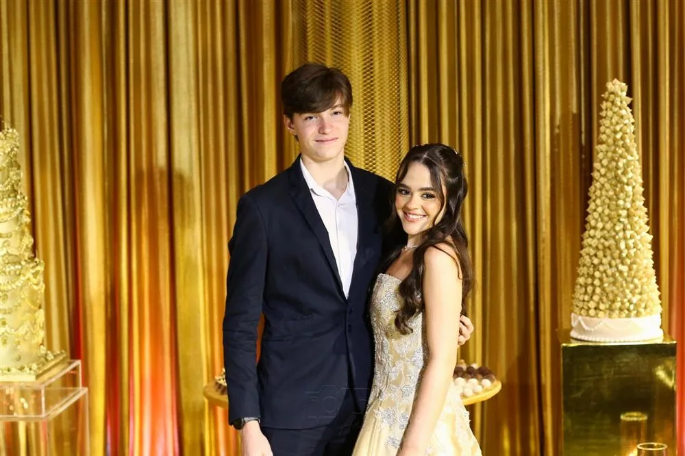 15 Anos de Marcela Veloso