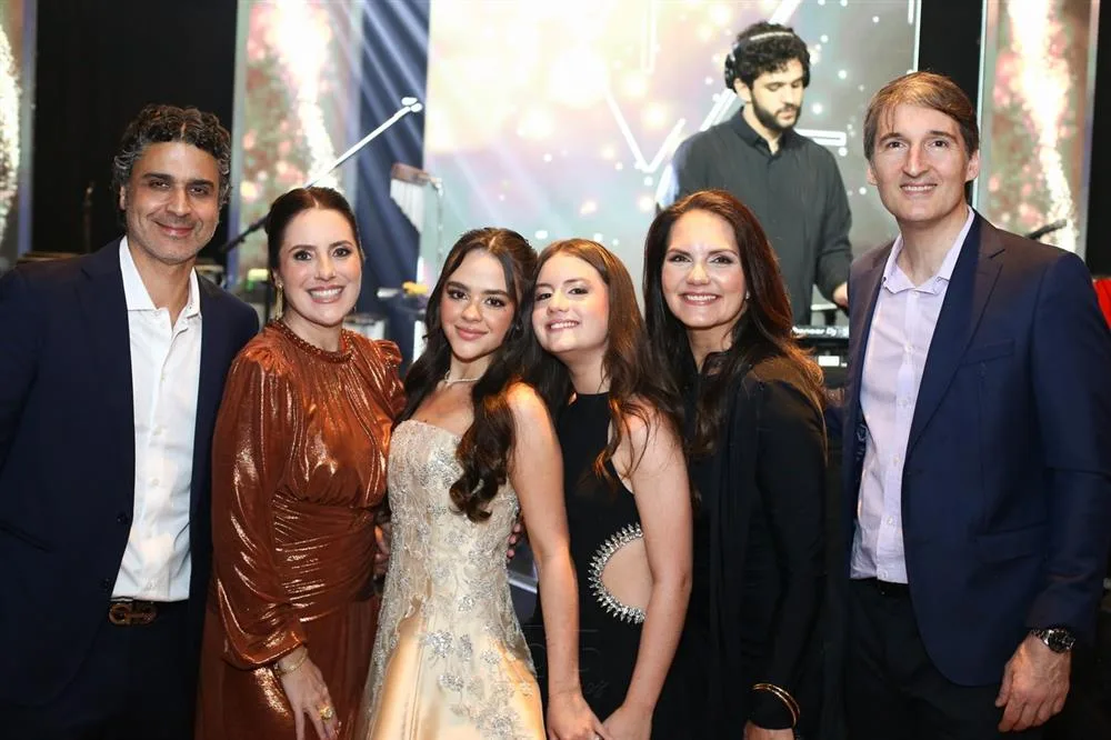 15 Anos de Marcela Veloso