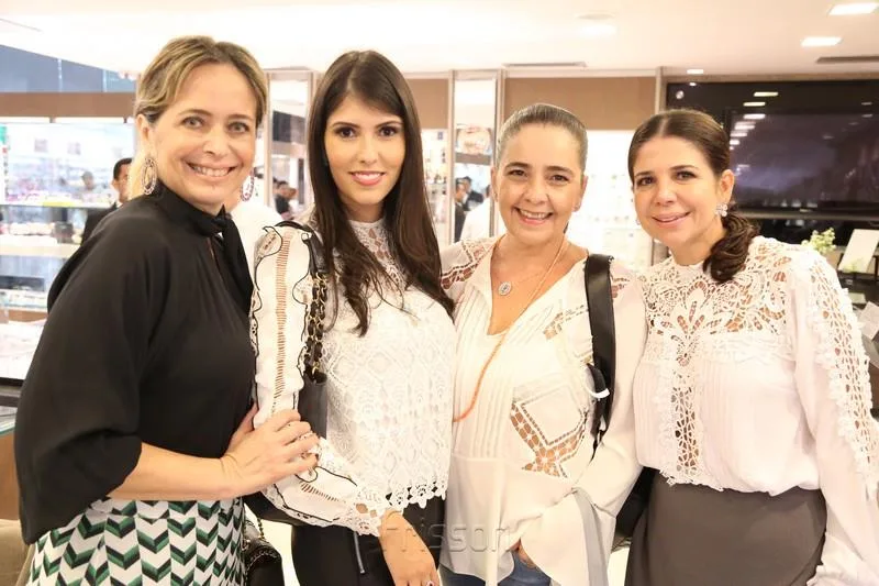 Andréa Fialho, Flávia Laprovitera, Giana Studart e Maria Lucia Carapeba
