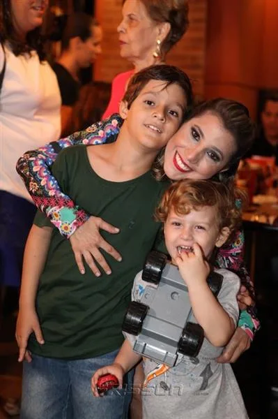 Artur Santos, Gisele Nasser e Thiago Santos