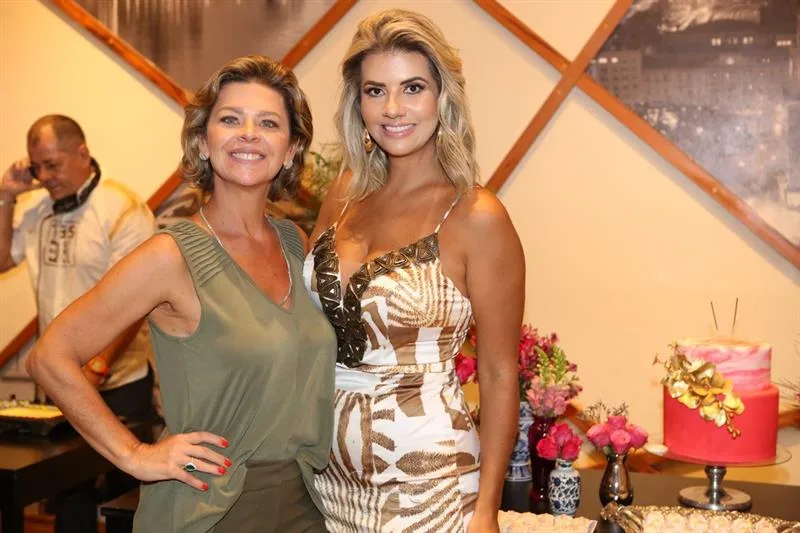 Ana Cristina Wolf e Anelisa Barreira