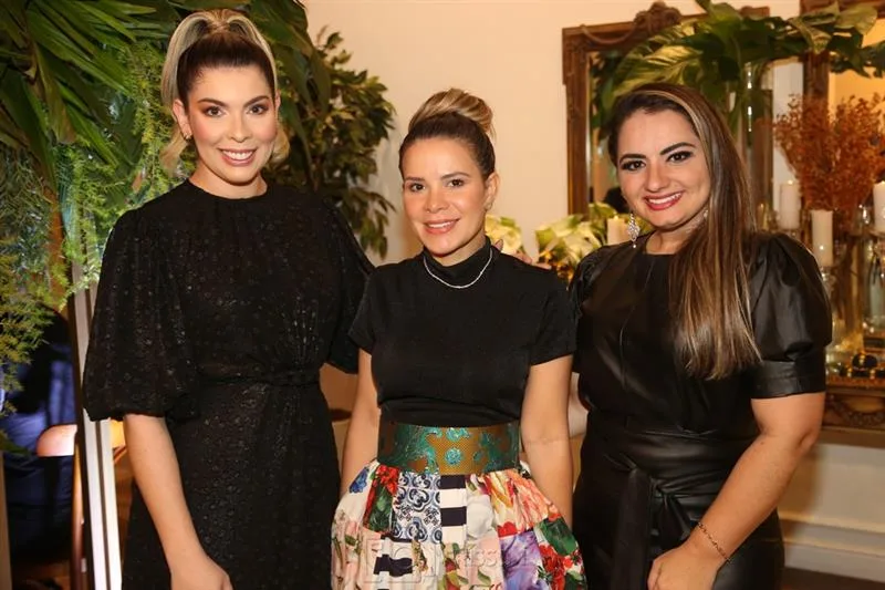 Aline Moraes, Michele França e Cleane Fontenele