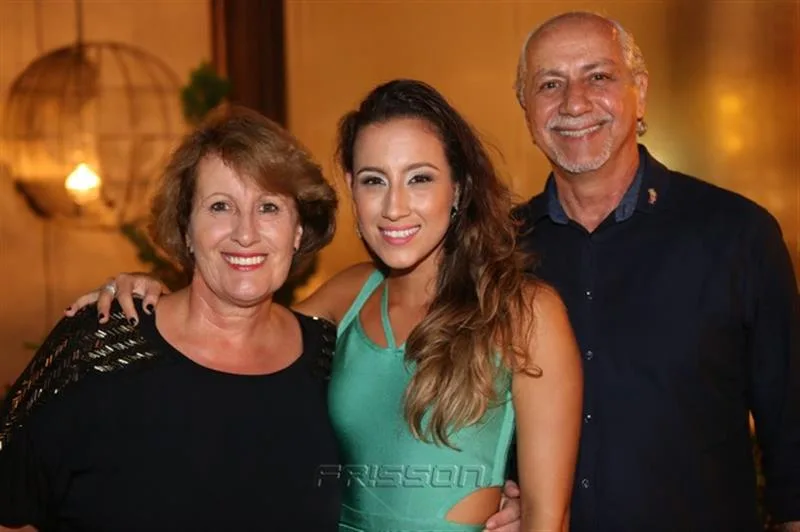 Annete de Castro, Sasha Reeves e Marcos de Castro