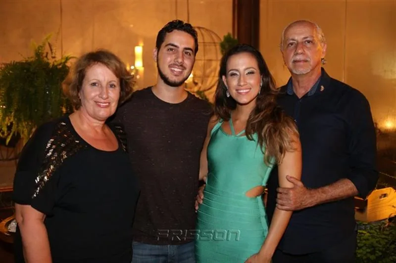 Annete de Castro, Tomas, Sasha Reeves e Marcos de Castro