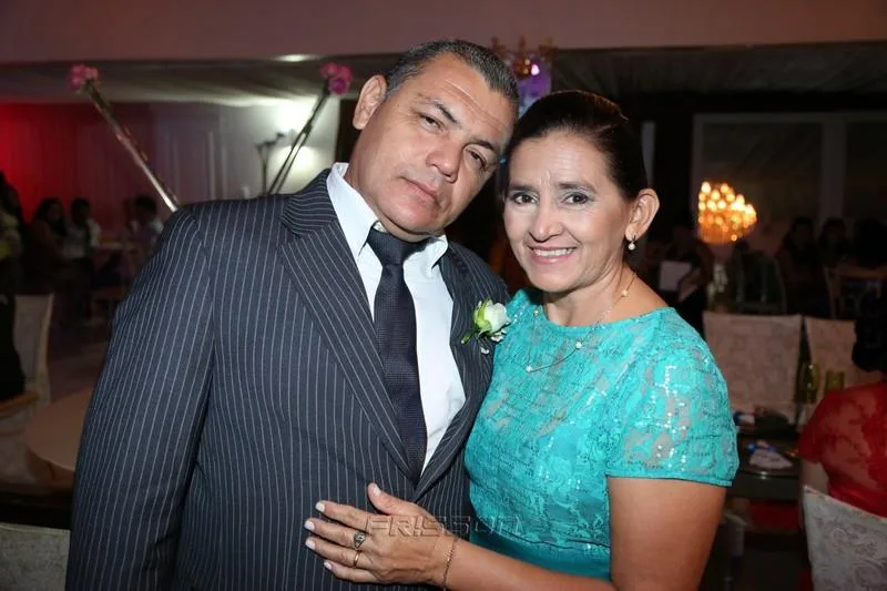 Almir e Isabel Oliveira