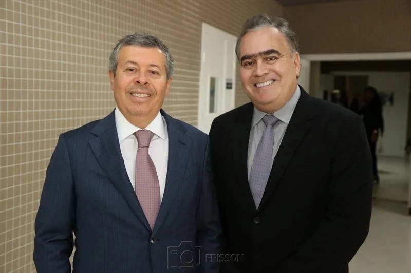 Anastácio Marinho e Hélio Parente