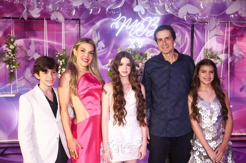 15 Anos de Maria Beatriz Pinheiro