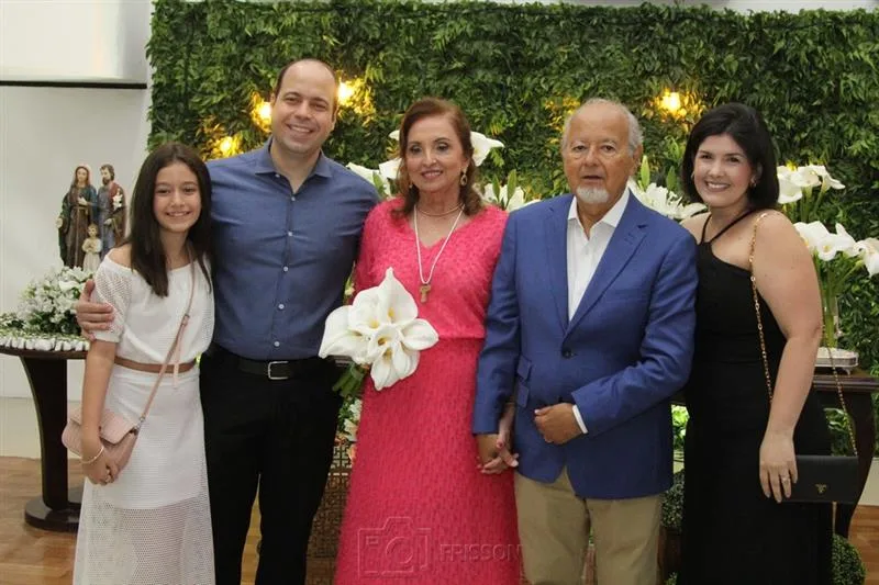 Bia, Cipriano Capelo, Maria, Sérgio Valim e Priscila Capelo