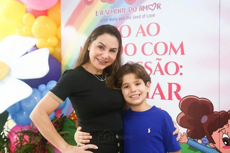 Tino e Adriana Queiroz