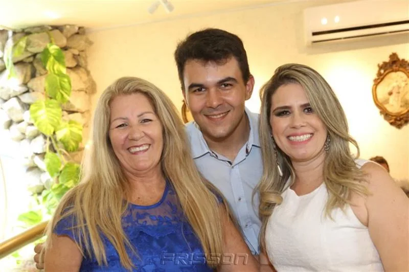 Cleide Menezes, Iagê e Camila Teixeira