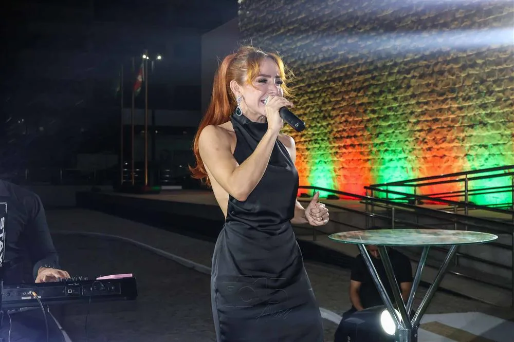 Cantora Vitoria Fernandez