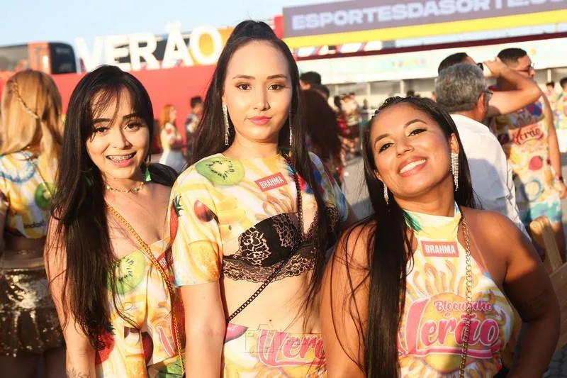 Ariane Alves, Amanda Alves e Cleciane Costa