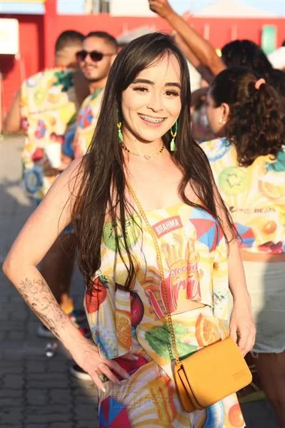 Ariane Alves