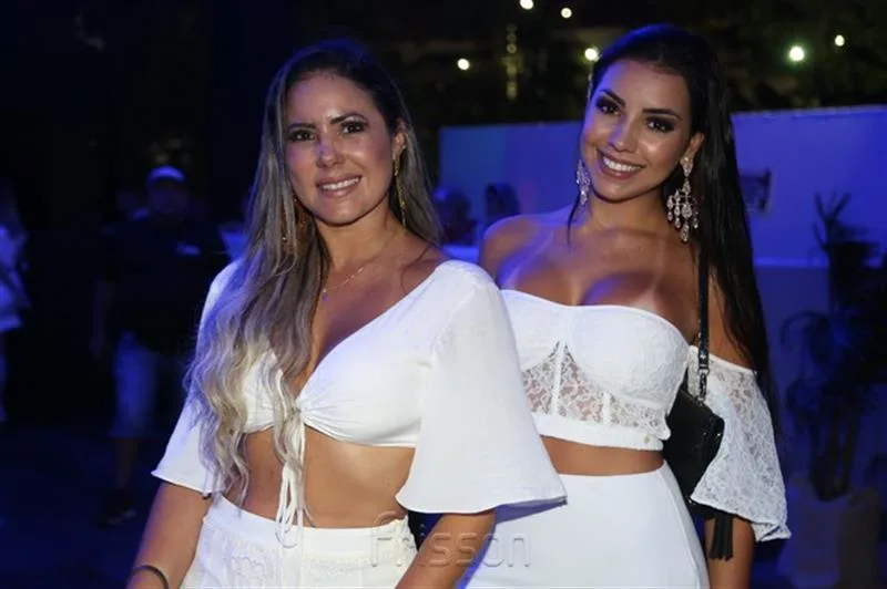 Islania Medeiros e Maria Clara Vico