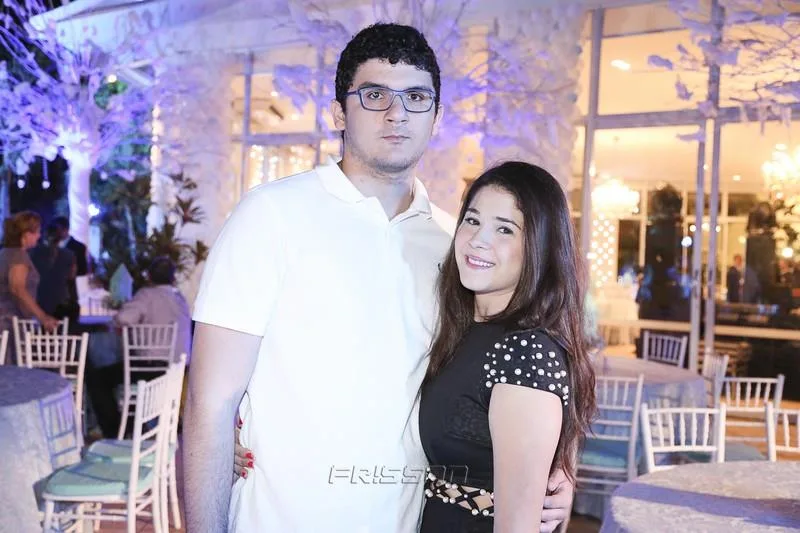 Antonio Arthur e Mariana Ximenes