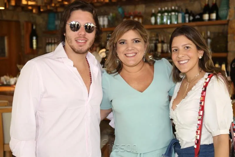 Aloisio Neto, Gisela Vieira e Carolina Freitas