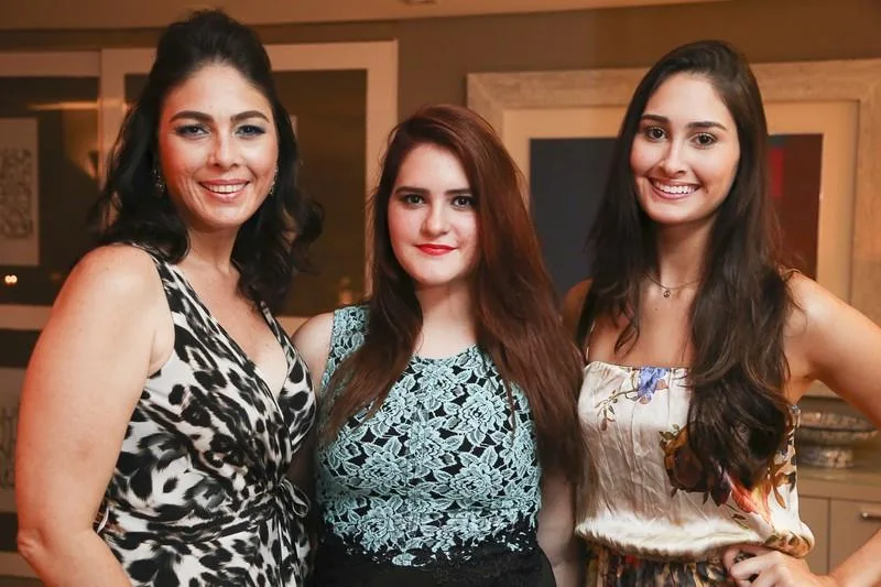Izabela Fiúza, Mariana e Fernanda