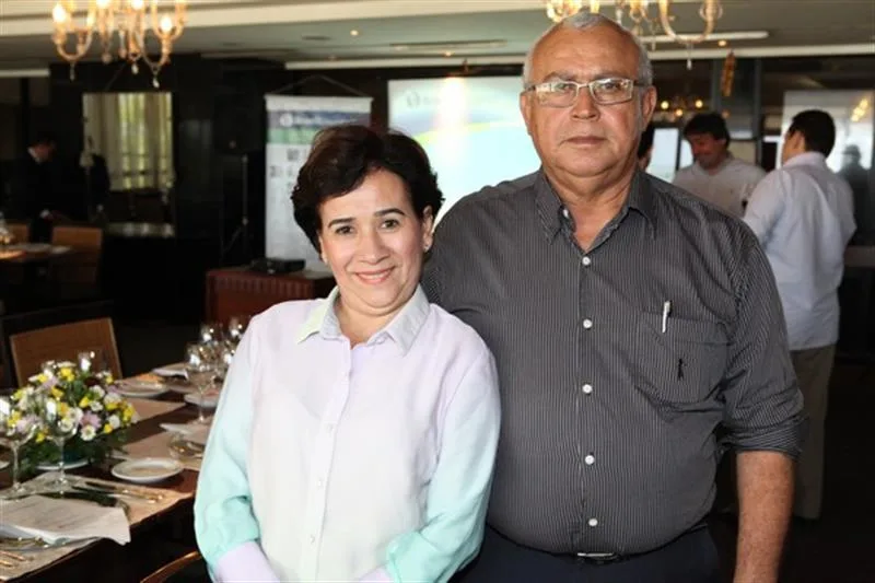 Ana Escóssio e Valdo Silva