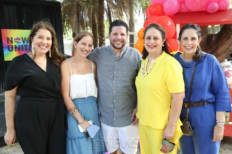 Adriana, Kika, Homero, Verônica Silva e Fabiola Rocha