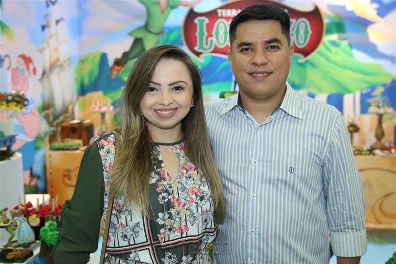 Ana Livia Coutinho e Washington Bezerra