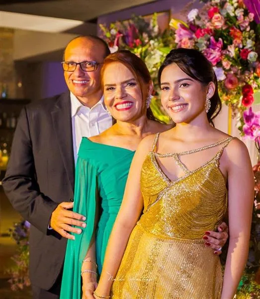 Emanoel Ponte, Cláudia Alexandre e Nicole