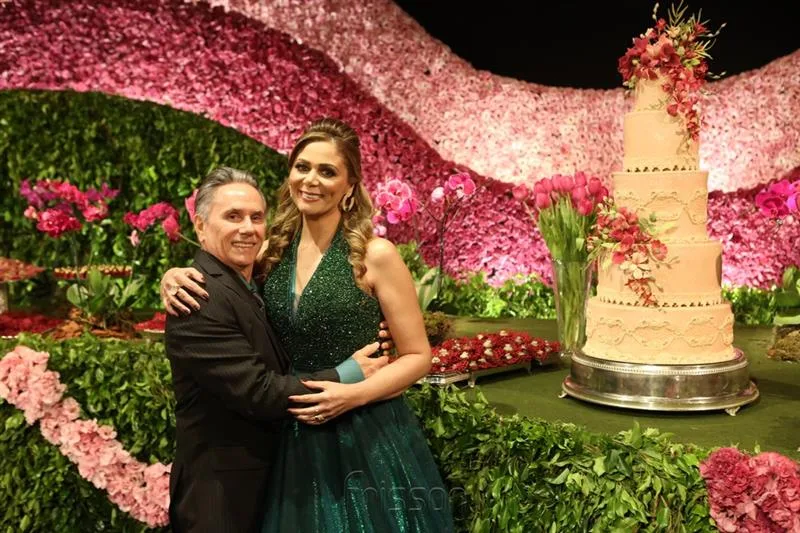Antonio e Elisângela Gomes