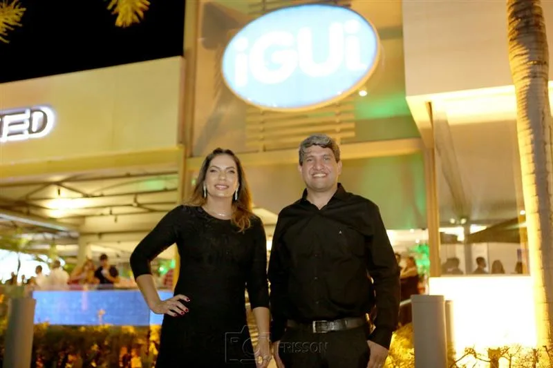 Caroline Anunciação e Cesario Belo