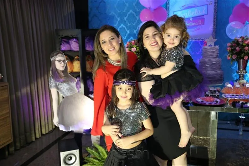 Andrea, Isabela Cavalcante, Raquel Marinho e Valentina cavalcante