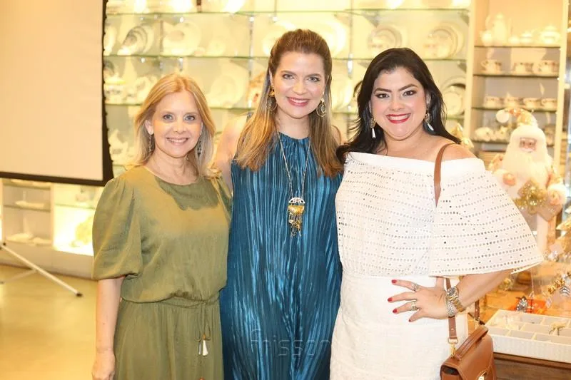 Ana Paula Burlamaqui, Karisia Ribeiro e Viviane Almada