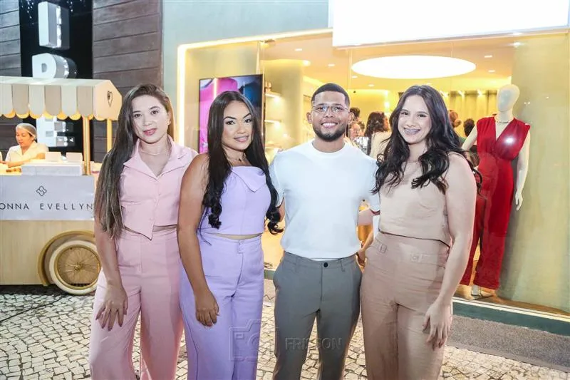 Beatriz Lima, Larissa Gomes, Fernando Weydson e Laura Araújo