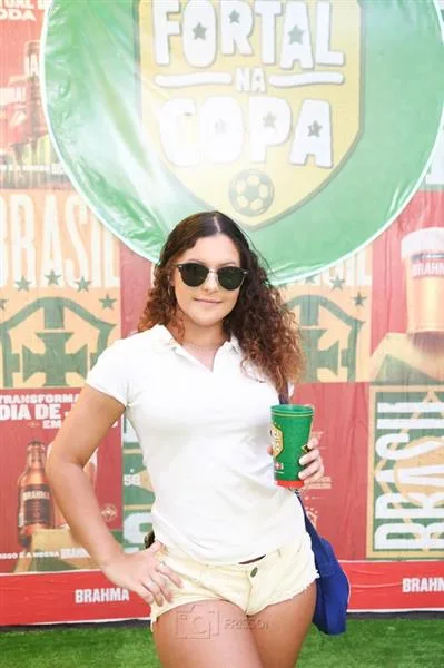 Ana Clara Oliveira