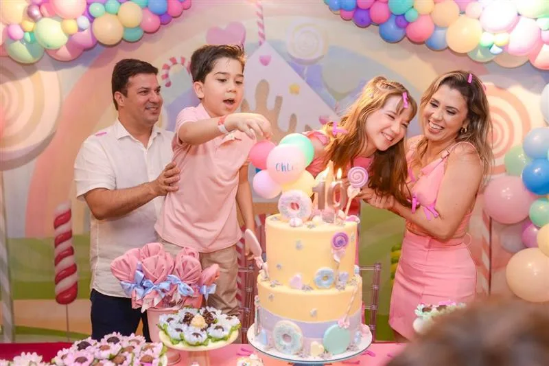Cássio, Chloe, Benjamin e Louise Saboia