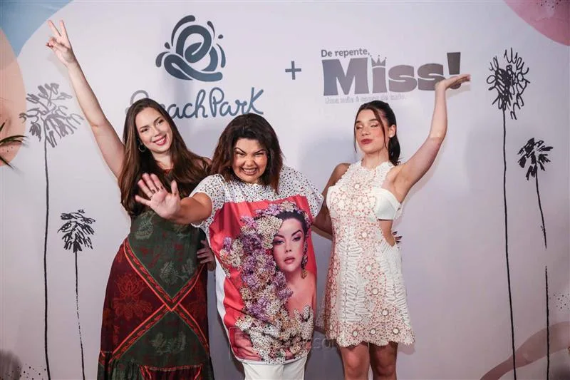 Bia Rosseti, Fabiana Karla e Giulia Benite