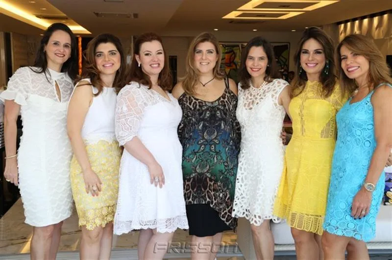 Adriana Miranda, Rilka Bezerra, Aline Barroso, Carla Pereira, Cristina Carneiro, Eveline Fujita e Maira Silva