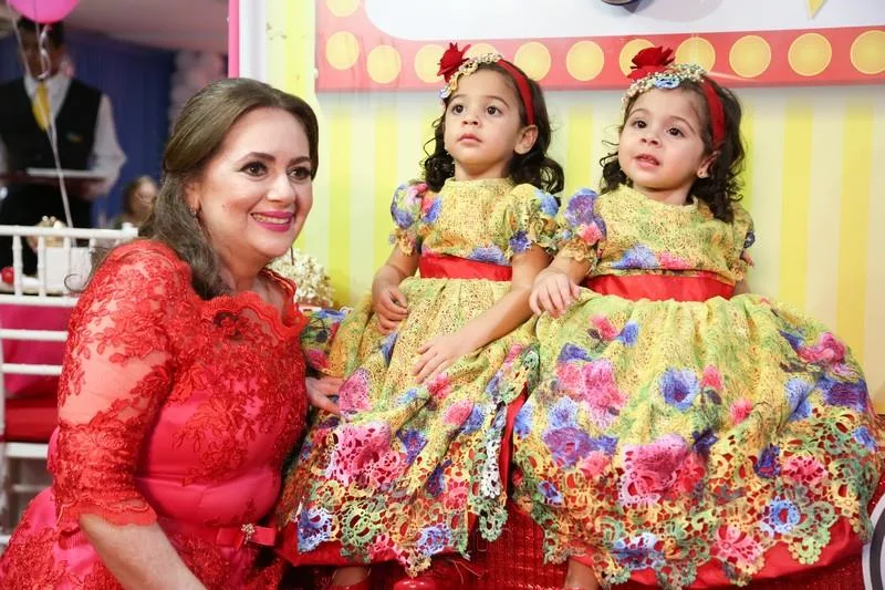 Aniversário de Manuela e Maria Teresa