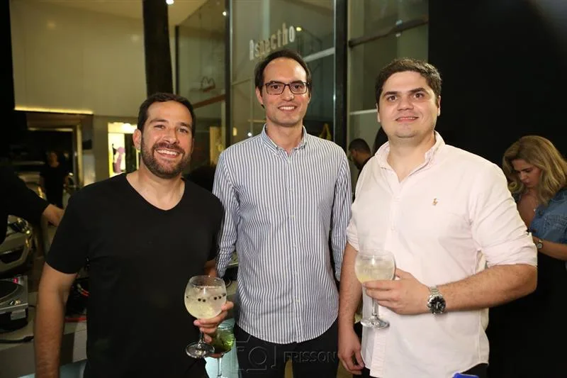 Ângelo De Francesco, Aristófanes Júnior e Rafael Monte