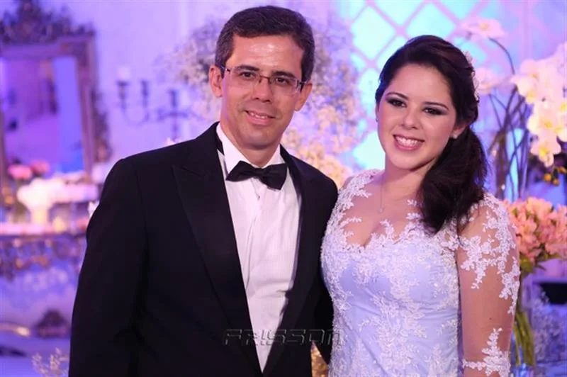 Alex Uchoa e Ana Beatriz