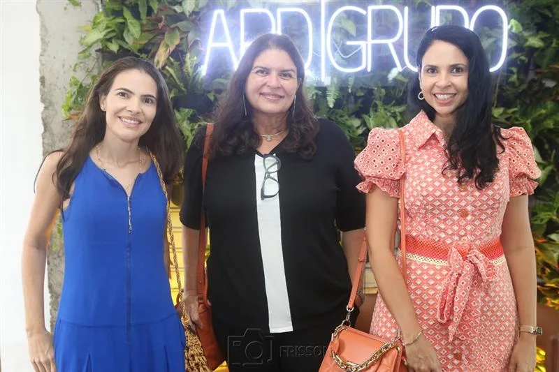 Anelise Caminha, Cristiane Boris e Maria Guimarães