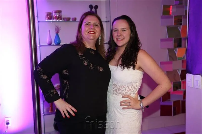 Annia e Maria Victoria Freire