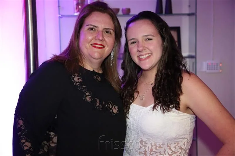 Annia e Maria Victoria Freire