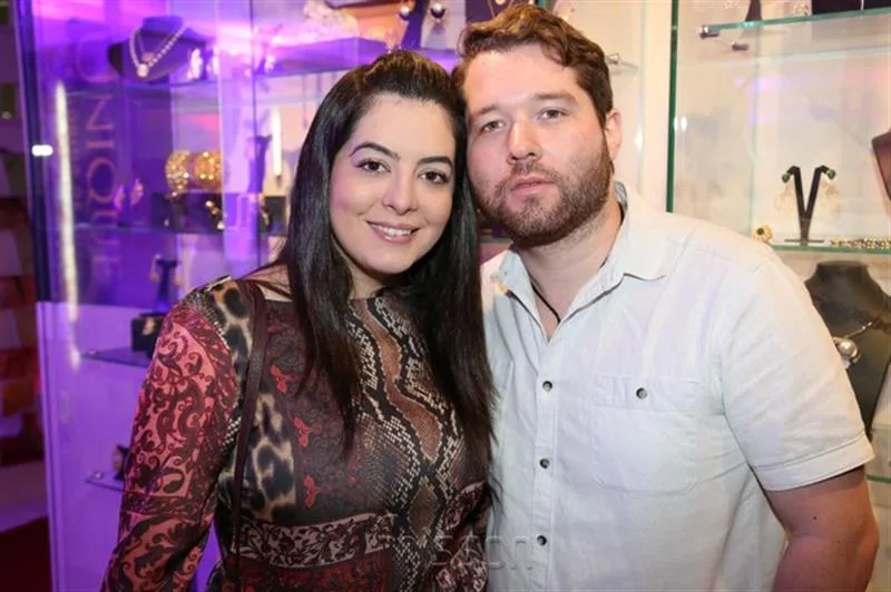 Danielle e Vitor Araujo