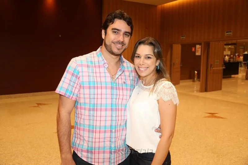 Alexander Almeida e Ingrid Macedo