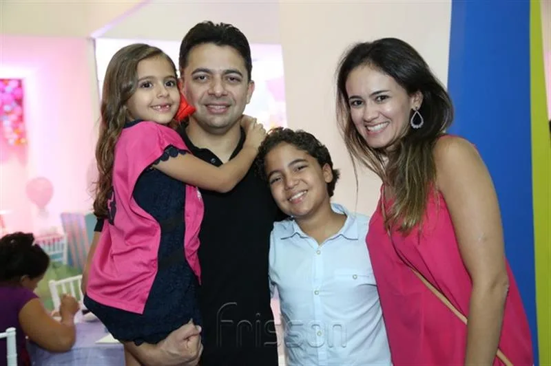 Beatrice, Wilian, Matheus e Bia Bezerra