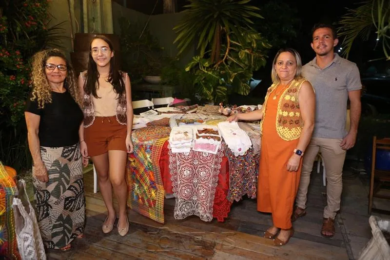 Célia Ferreira, Ana Clara Menezes, Eliane Moreira e Dionaphan Pacheco