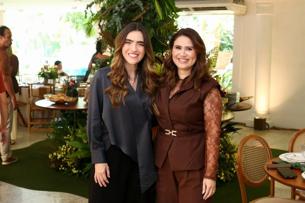 Bella Pinheiro e Laura Rocha